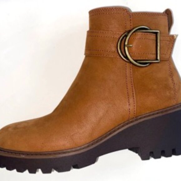 BAMBOO Shoes - Bamboo Bootie Hopeful Women's Chelsea Boots Brown Tan Size 6